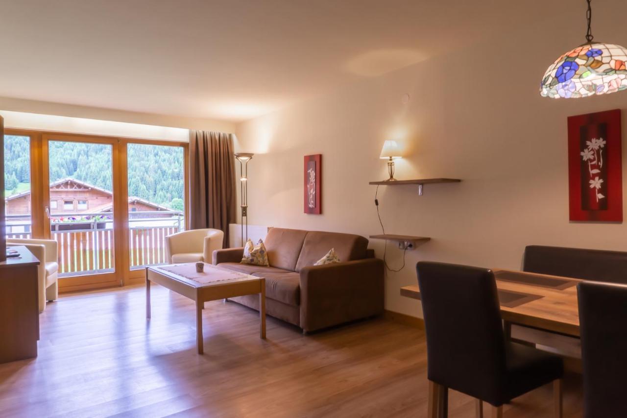 Gaestehaus Woetzer Und Landhaus Stocka Apartment เกรน ภายนอก รูปภาพ